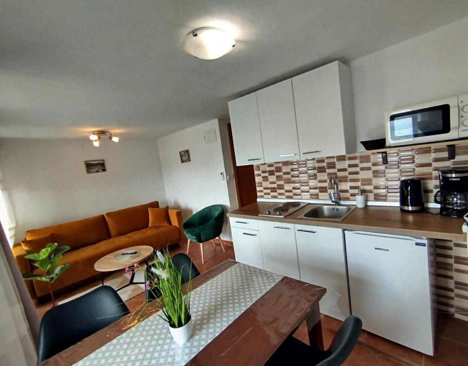 Apartmani Obala Baska  Exterior photo